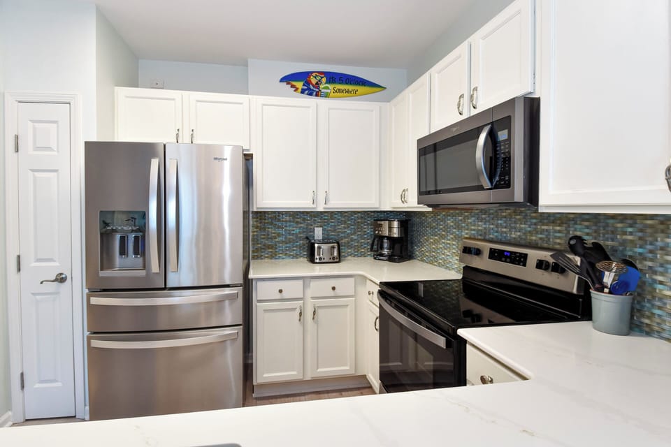 The Palms of Destin 2909 - Fully Equipped Kitchen