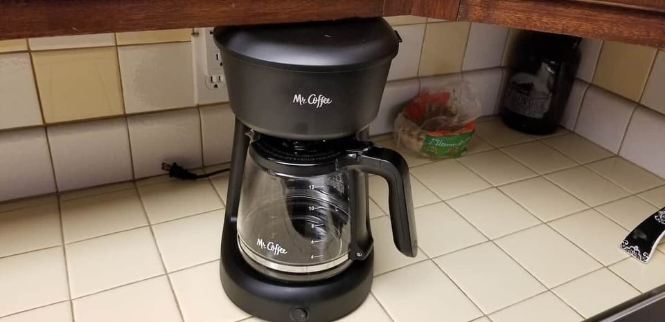 Drip coffee maker