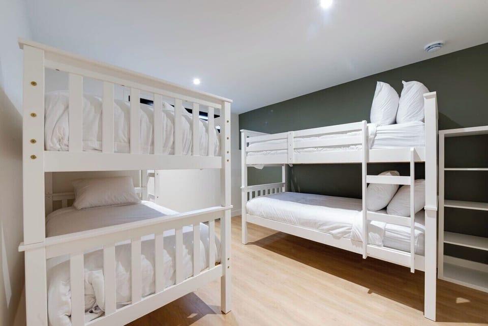 Bedroom 4 : 2 Bunk beds (4 people)