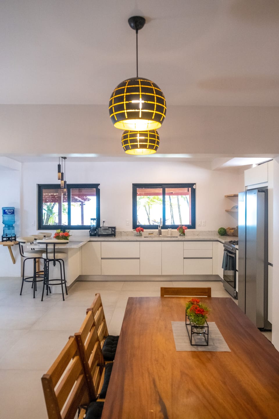 Fully Stocked Kitchen