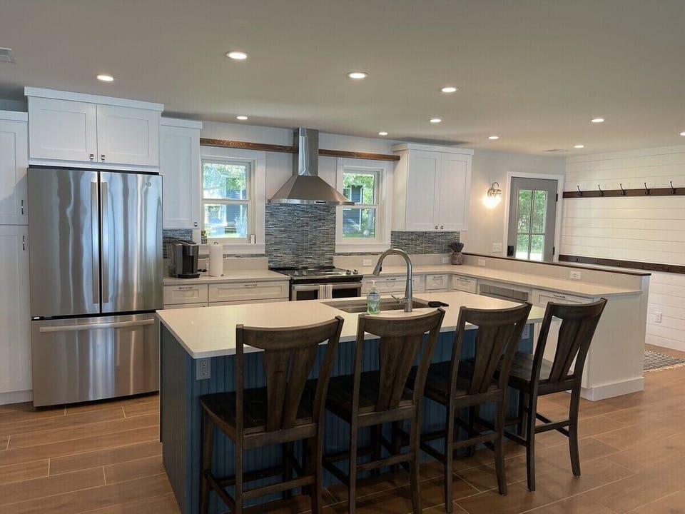Kitchen island