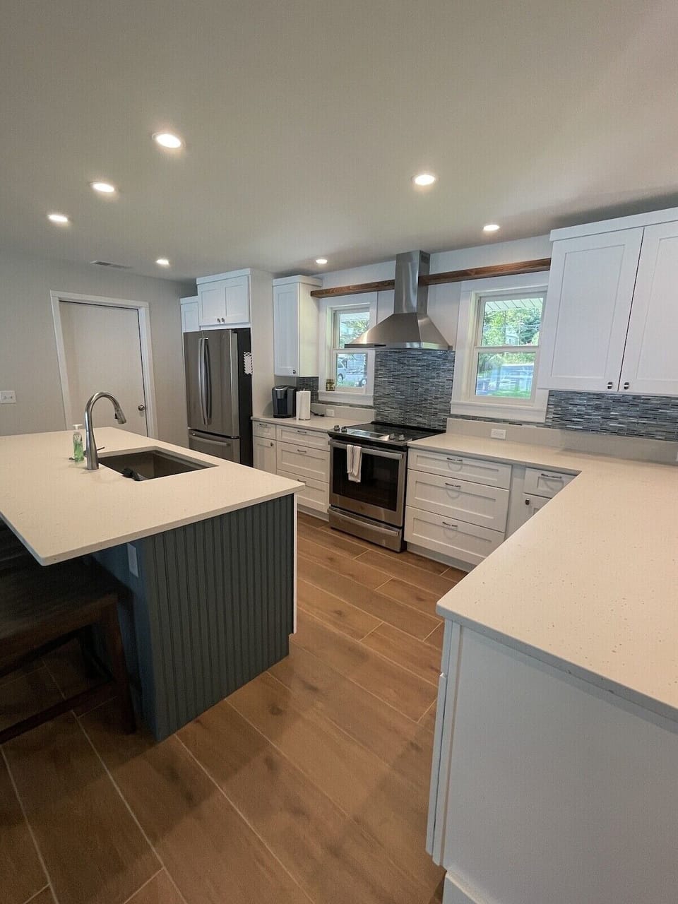 Large fully stocked kitchen