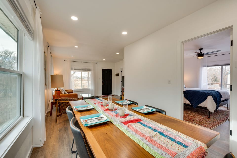 Dining Area | Dishware/Flatware
