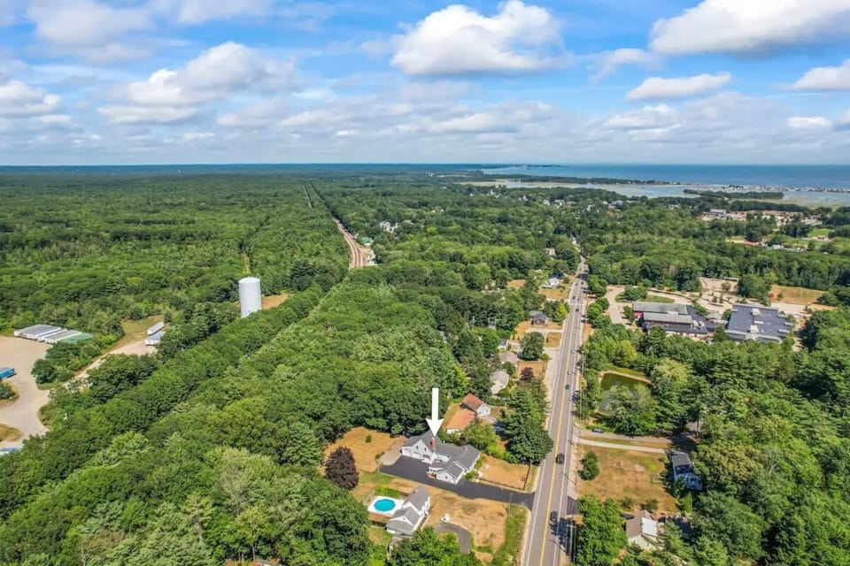 Located close to the beach and close to the highway - avoid driving through crazy Rt. 1 traffic before you get to your property, after a long drive to get there....