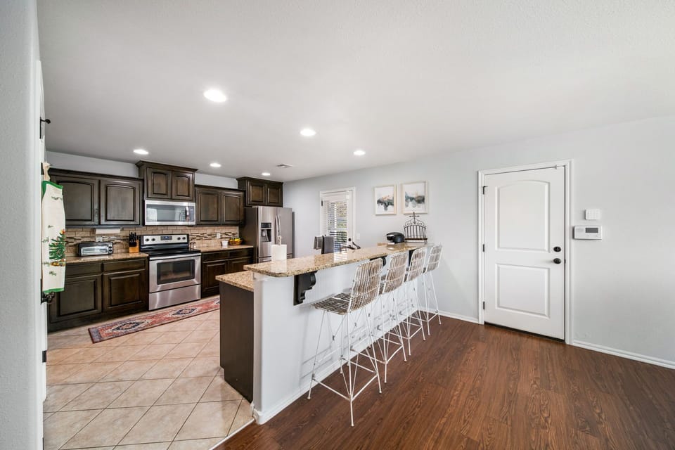 Huge kitchen meets all your cooking needs.