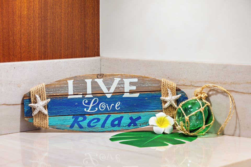 E komo mai (welcome). Make yourself at home and enjoy every moment of your Maui getaway.