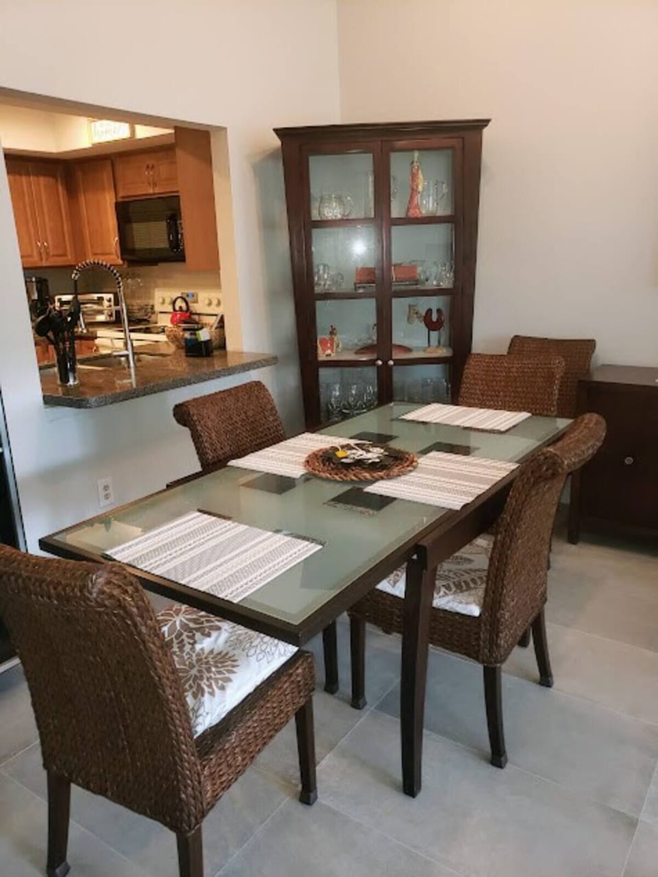 Dining Table /Seats 6