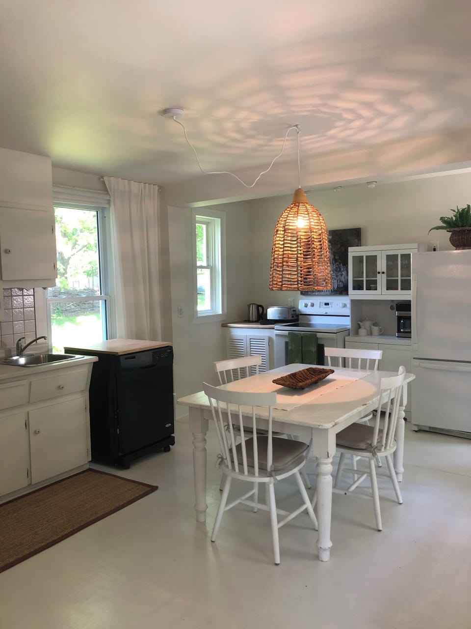 Large country kitchen