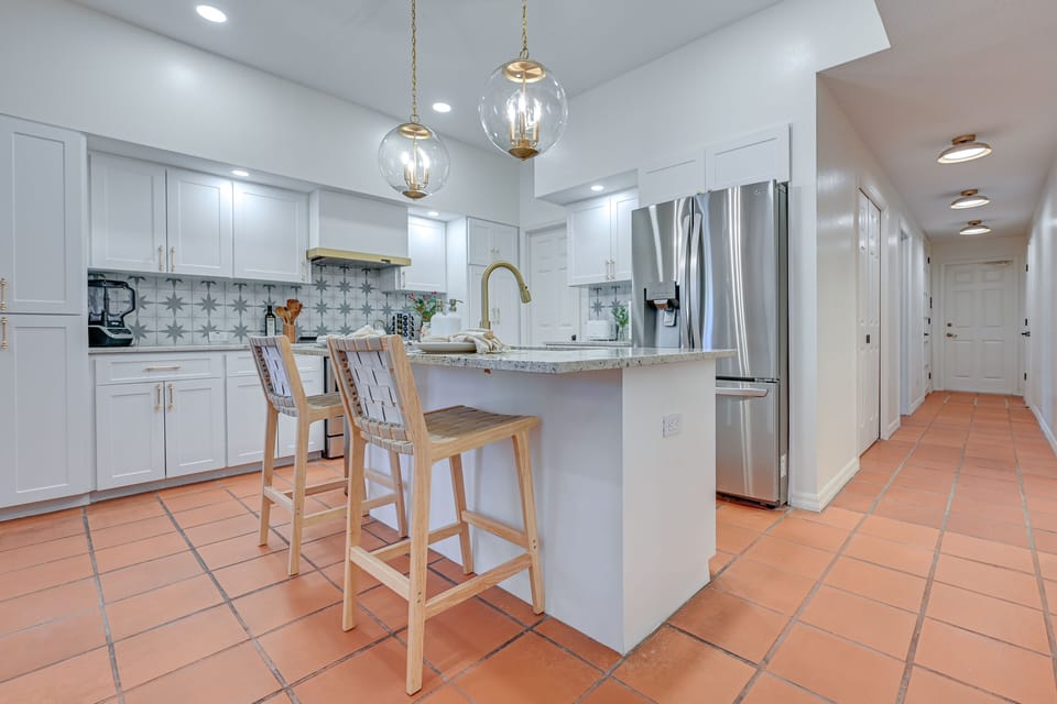 Kitchen | Stove/Oven | Dishwasher | Spices