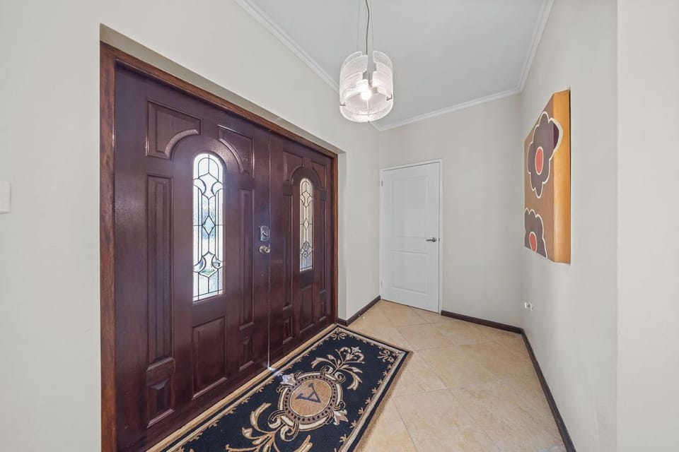 Welcome to your secluded oasis! Our rental home is nestled within a secure, gated community – the perfect blend of privacy and luxury.