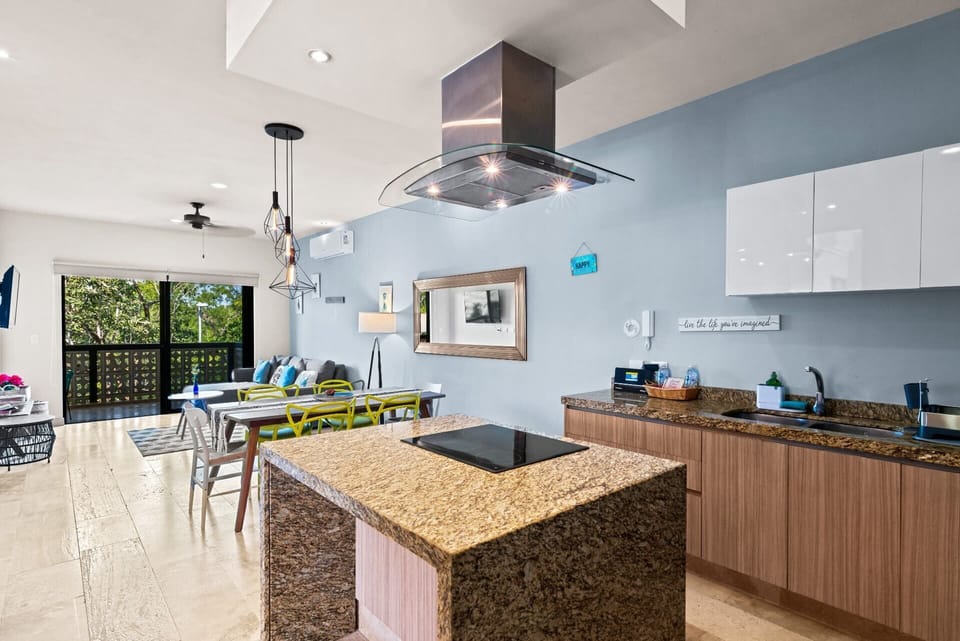 Fully equipped and functional kitchen