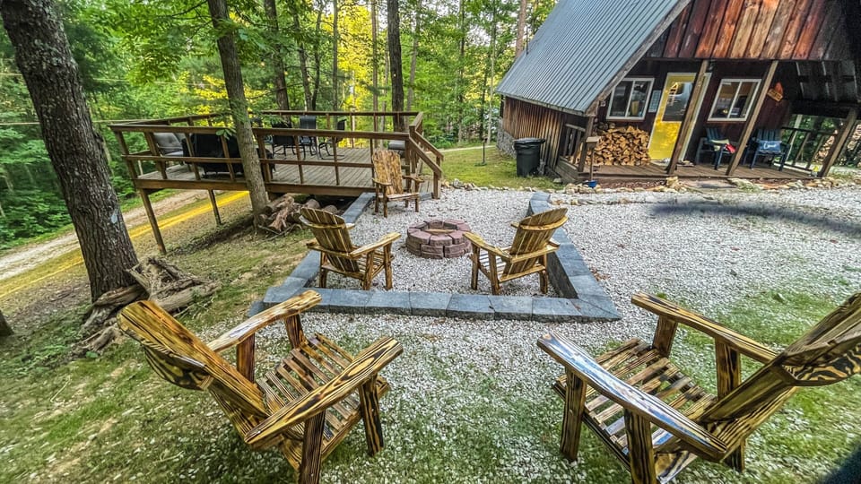 Relax outside with fire pit