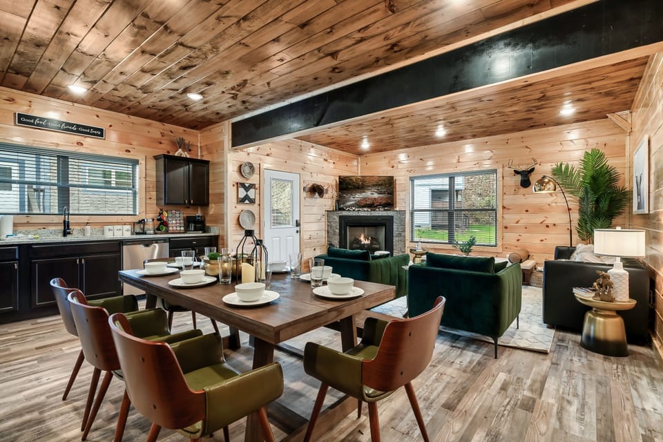 You would love to entertain on our modern farmhouse style dining table 