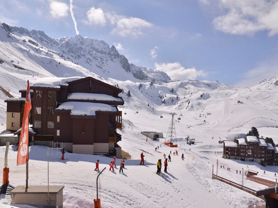 Snow and ski sports