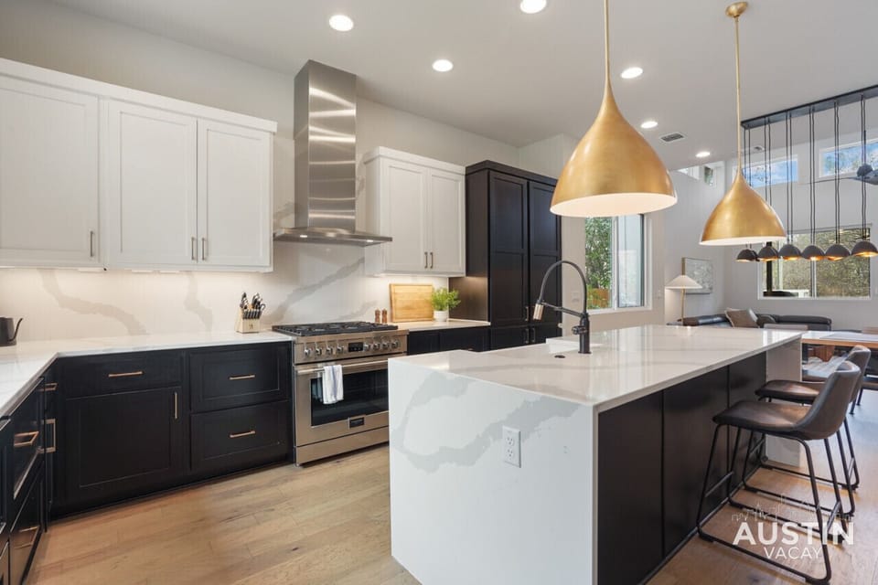 Spacious fully equipped kitchen with all the essentials plus dishwasher