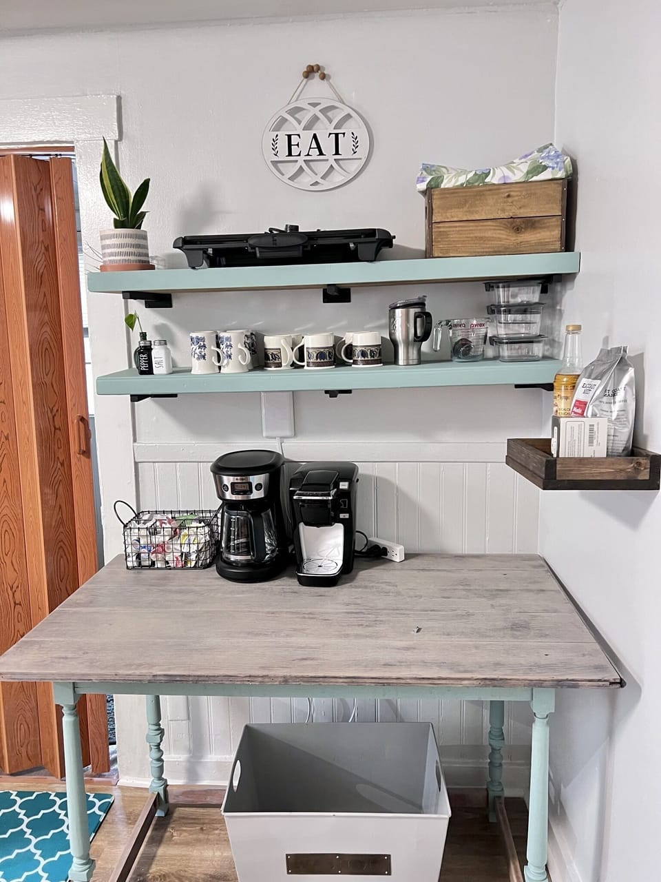 coffee bar
