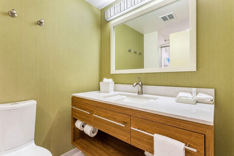Refresh easily with clean finishes and plenty of counter space.