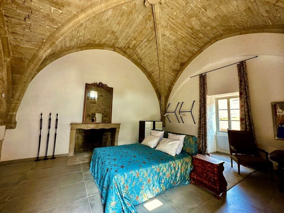 Master bedroom,
