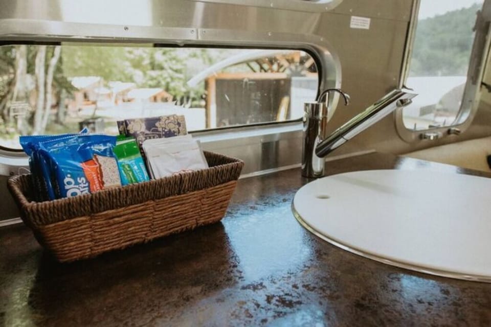 ea5b562f-42ac-4a39-b3b3-96e2a7995153