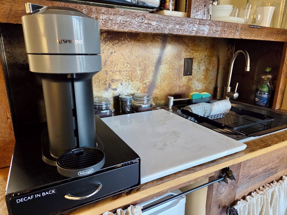 Nespresso coffeemaker with pods..other coffee options(with coffee)available.