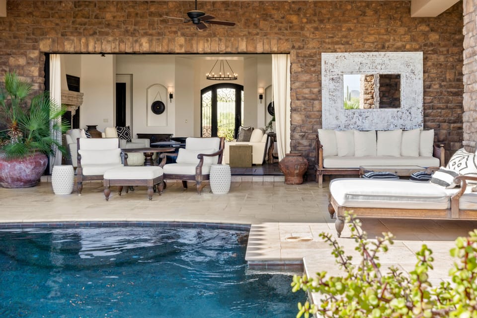 Indoor/Outdoor living at its finest
