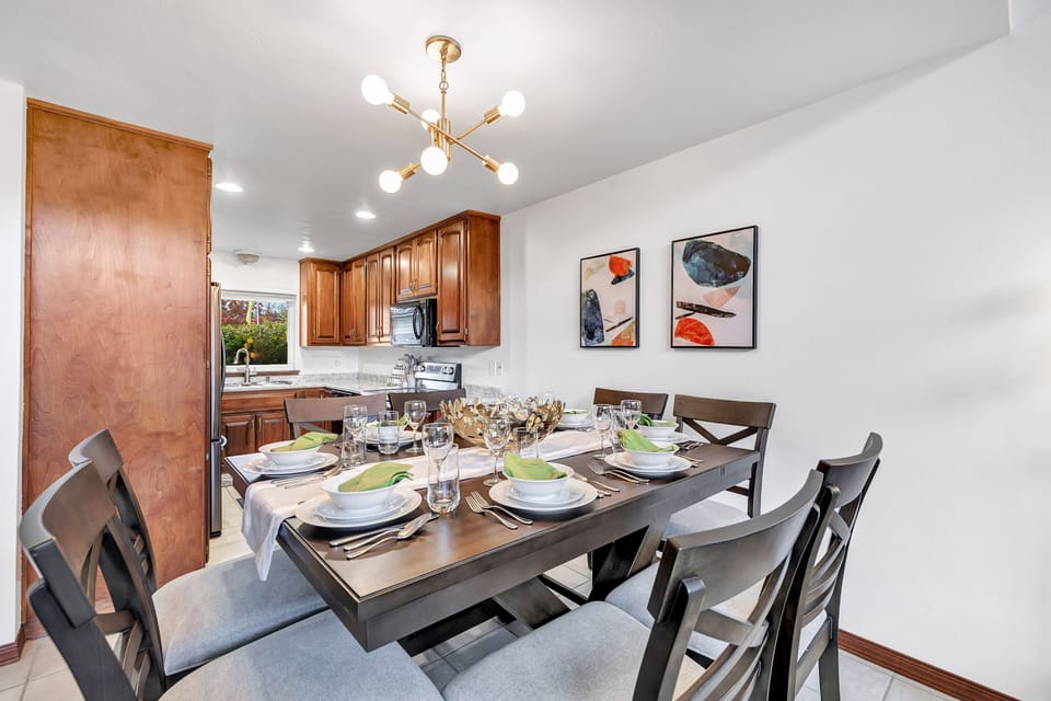 Large Dining Table that can expand for more seating.