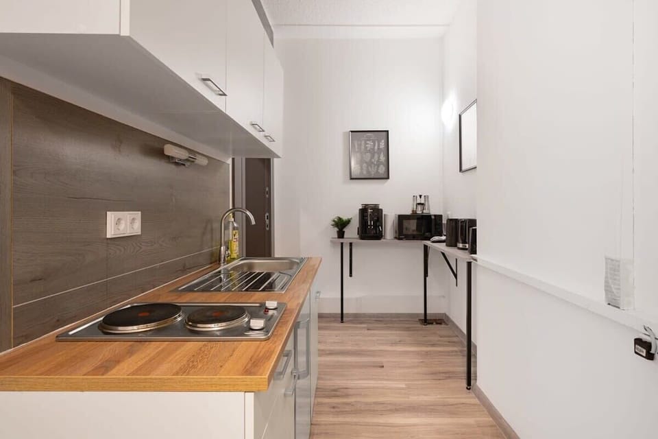 Fully Equipped Kitchenette