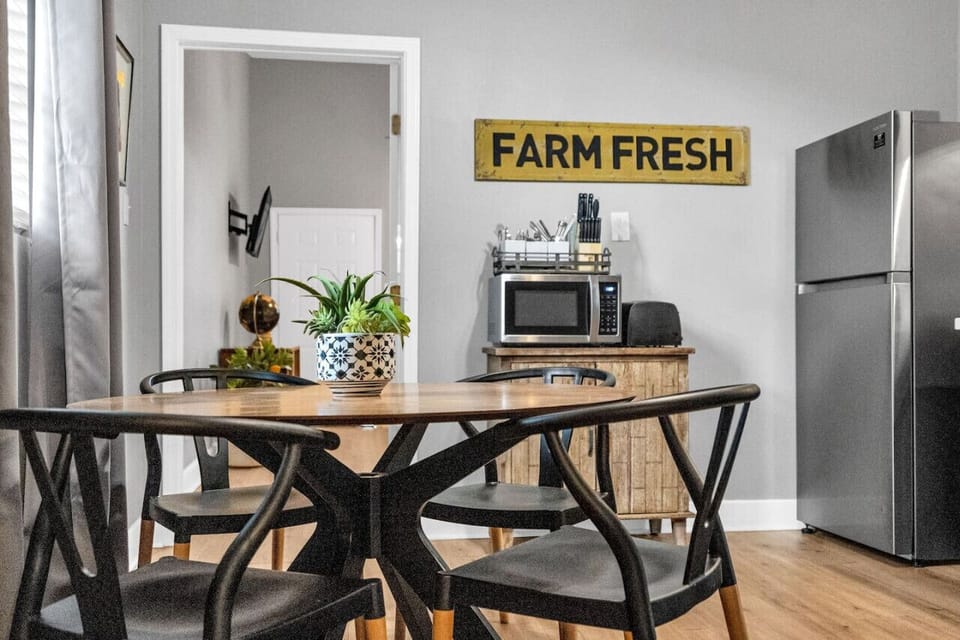 Kitchen + dining