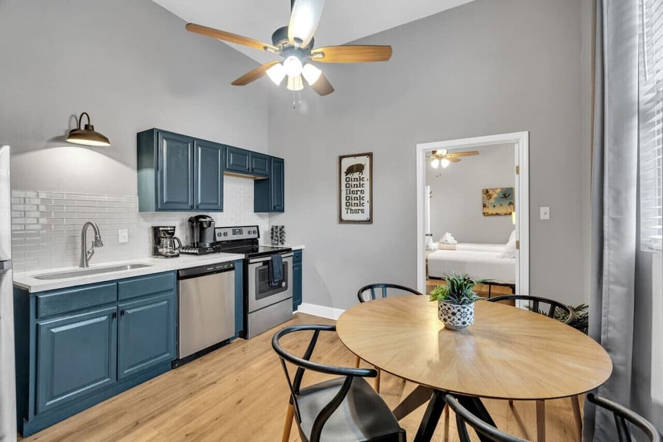 Kitchen + dining