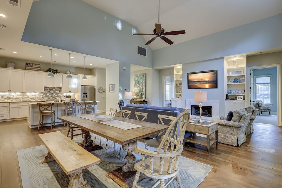 Living, Dining & Kitchen