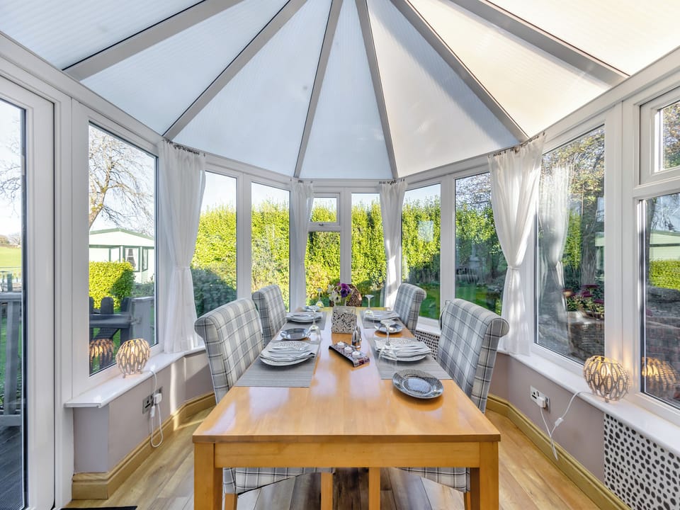Dining room | Ty Teiliwr - Tyddyn Sargent, Tyn Y Gongl, near Benllech