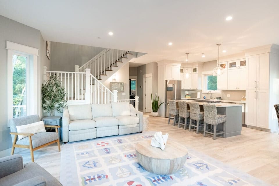 Open concept living area so you can chat with the family while making a meal.