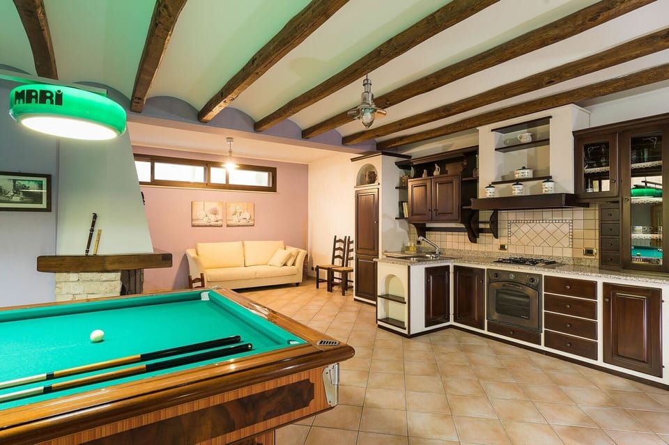Game room