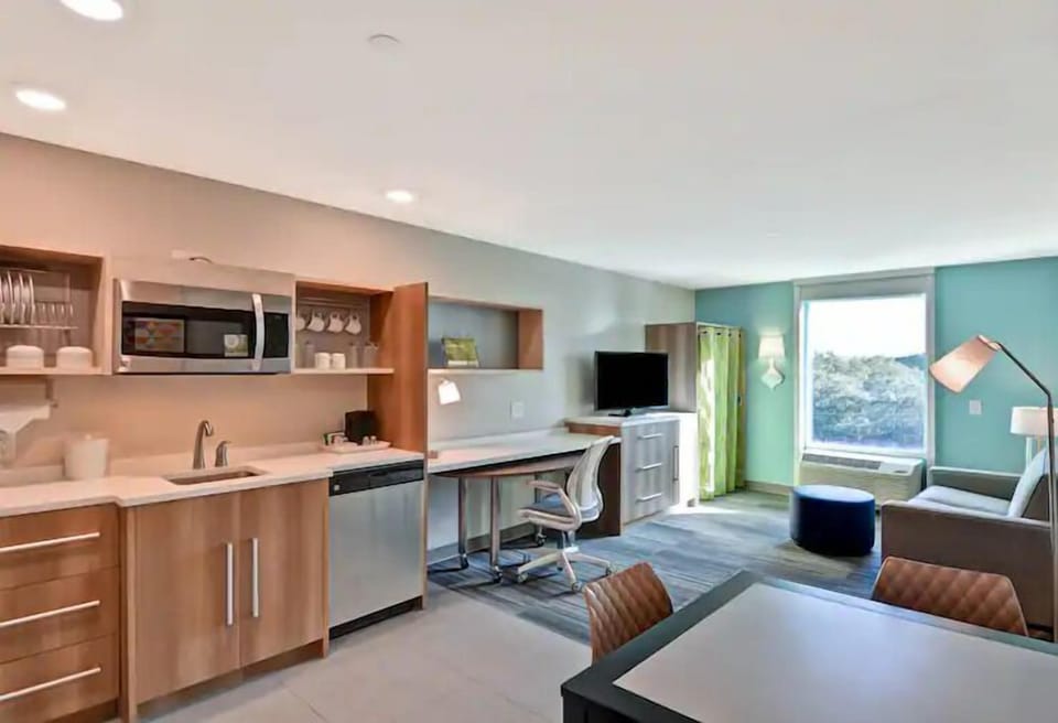 Enjoy easy meals with a handy kitchenette and modern conveniences.