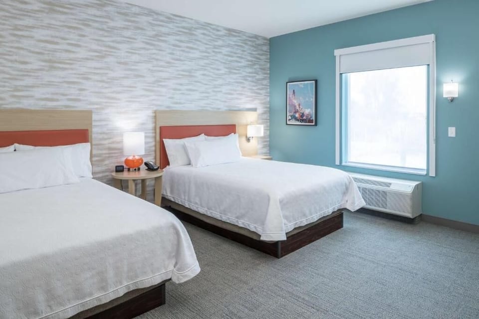 Bedroom. Interior and views may vary based on location and availability.