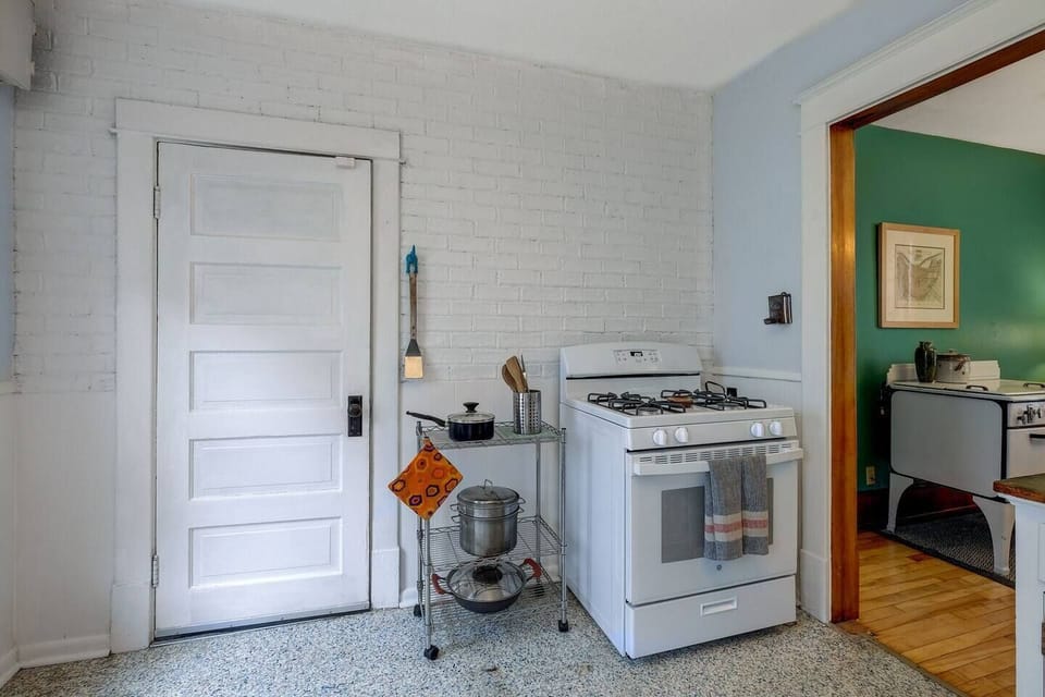 Kitchen and Range