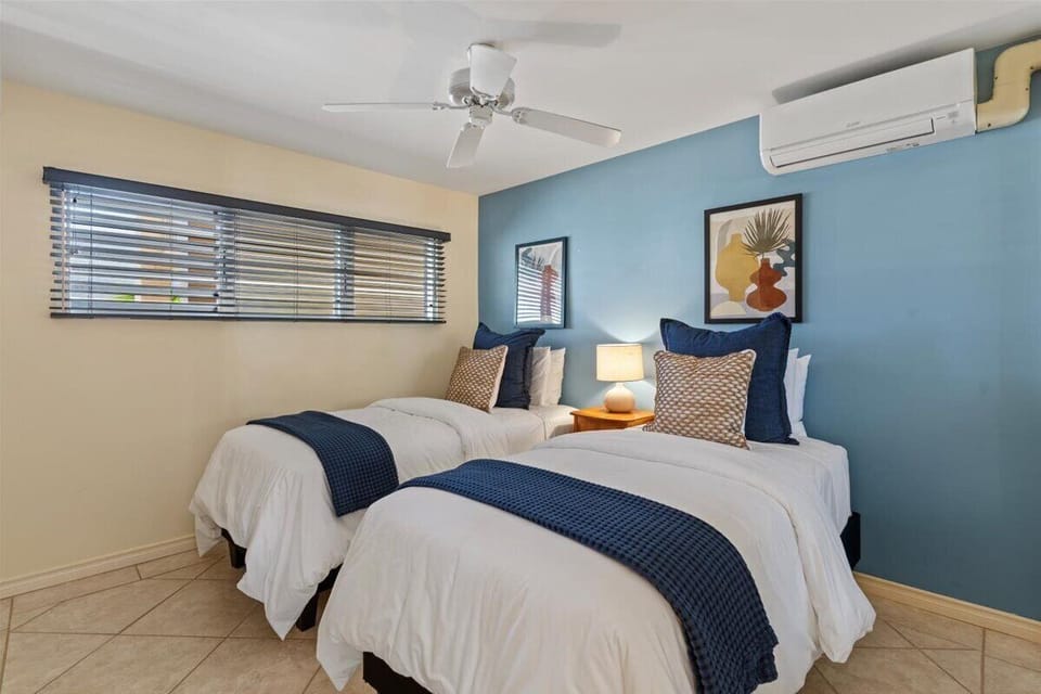 Guest bedroom sleeps two