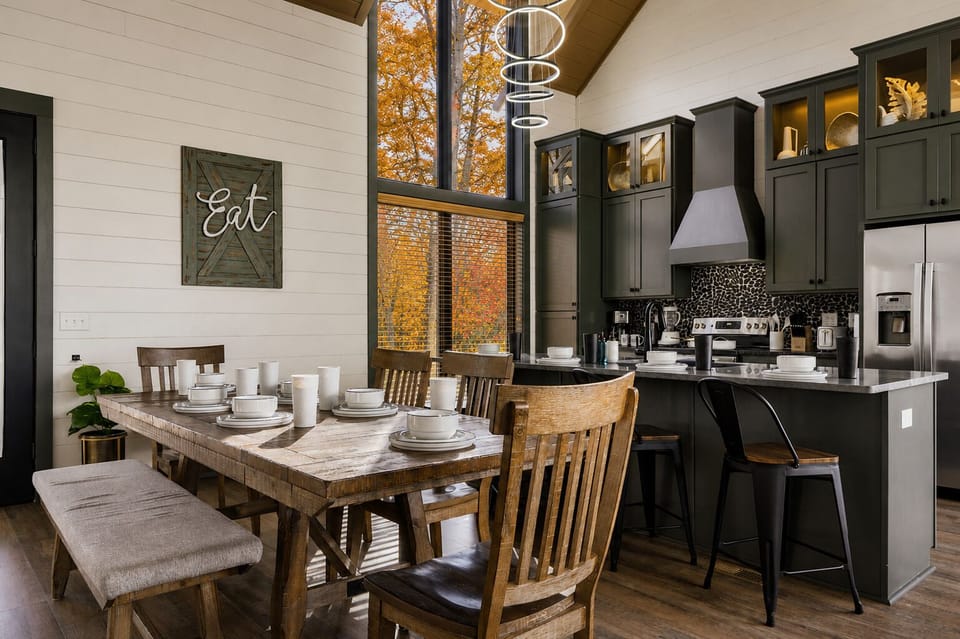 Enjoy each other's company in our kitchen/dining area