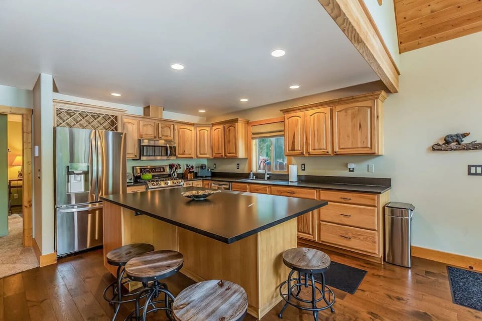 Kitchen and Island