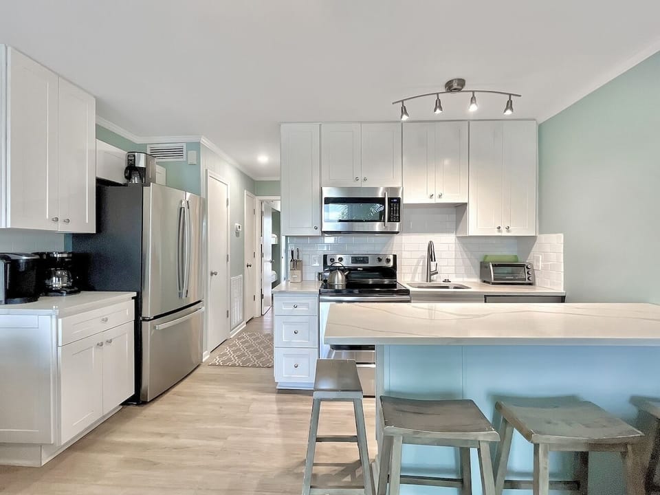 Updated Kitchen, Sea Cabin 230B, Isle of Palms, SC | IOP Escapes