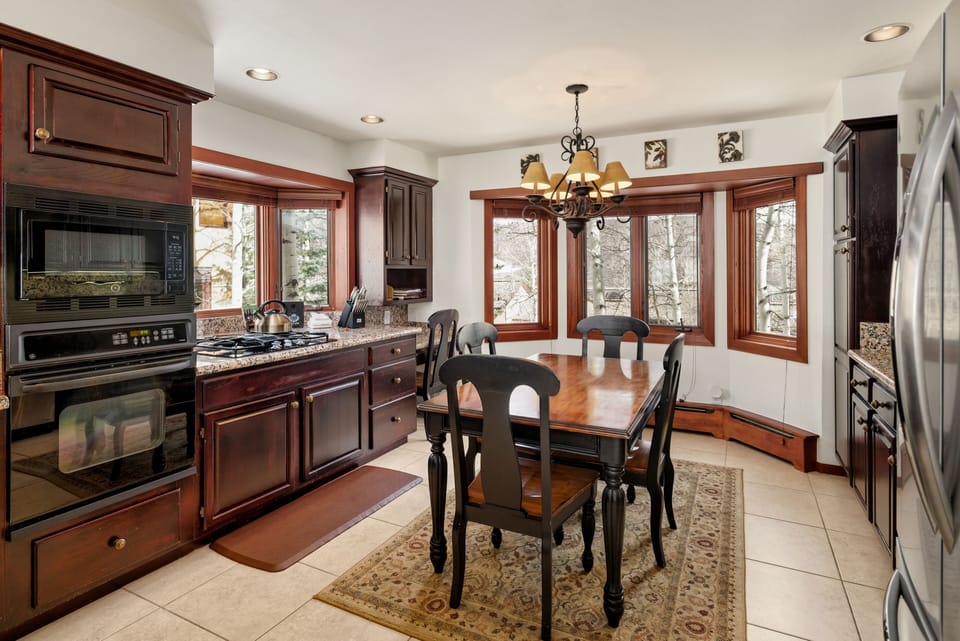 Indoors, Building, Dining Room, Dining Table, Furniture