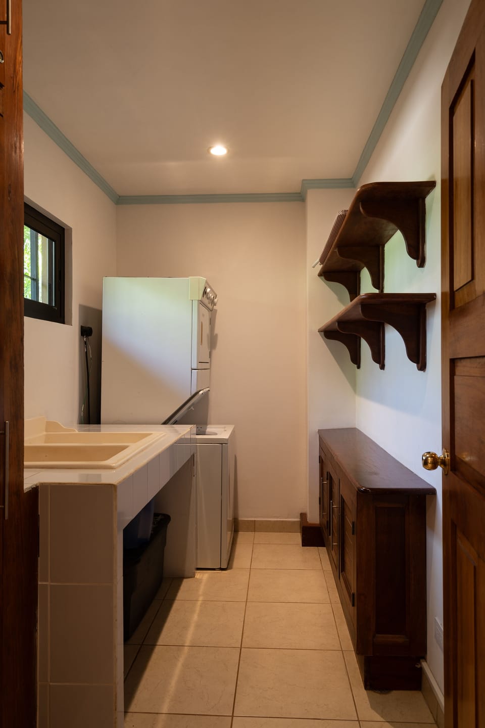Laundry room with wash machine and dryer.