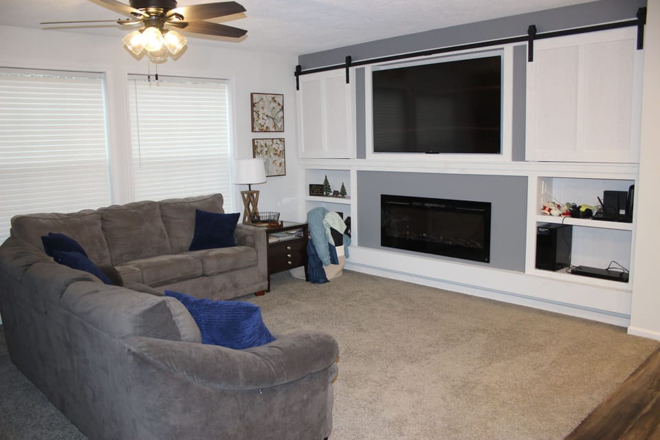 Living Room (2)