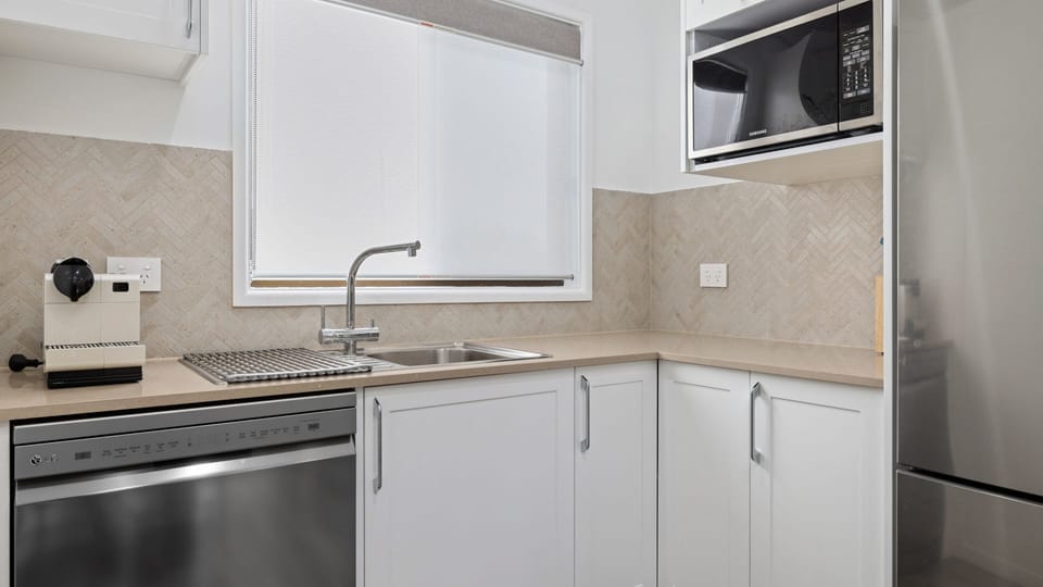 Kitchen/ Coffee Machine