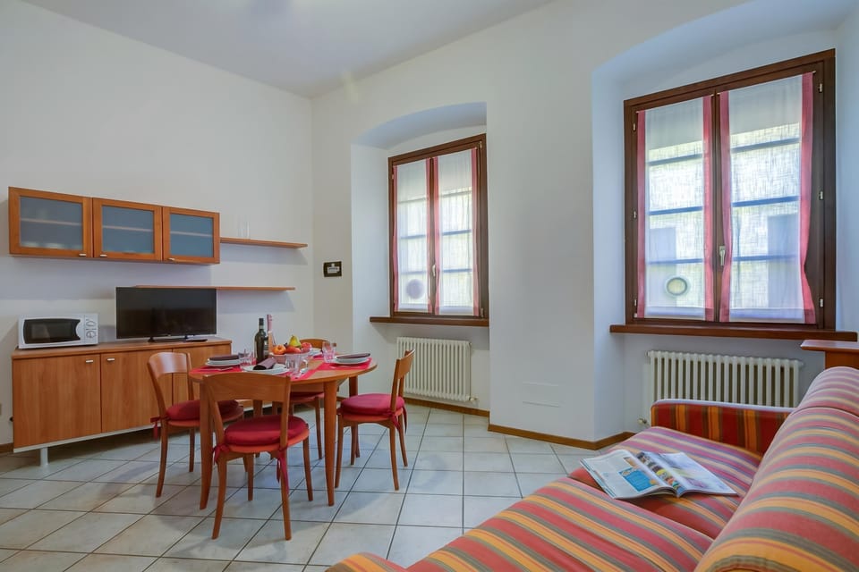 Kitchen and dining area