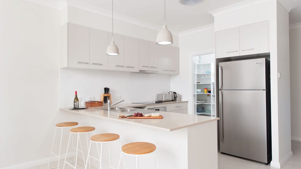 Calm at Shoal Bay | Kitchen | Dishwasher | Walk in pantry