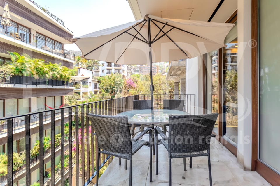 Condo - Image 5