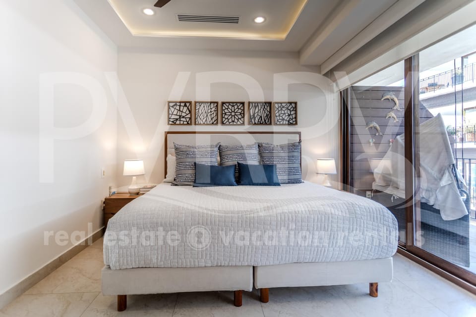 Condo - Image 14