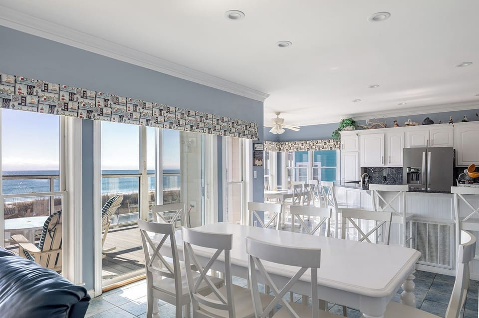 Level One Dining Area