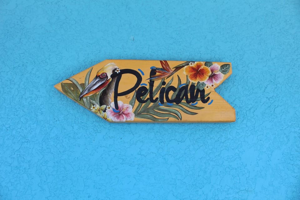 Pelican Sign